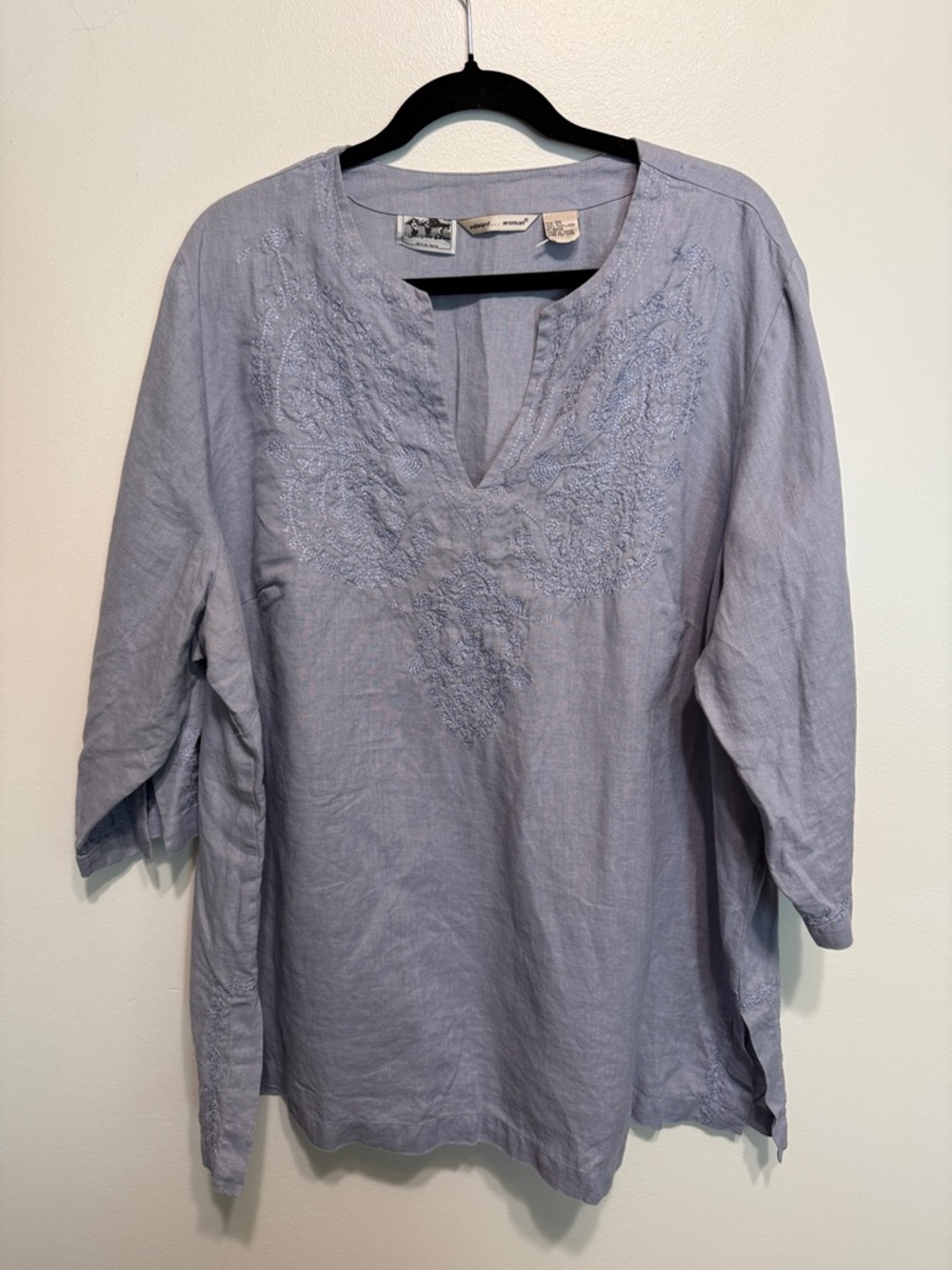 Edward‎ Woman Iris Linen Embroidered Linen Tunic Top - Light Blue SZ 3X